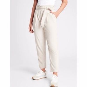Athleta Skyline Pant II Semi-fitted Ultra High- Rise Paperbag Waistband Sz 4